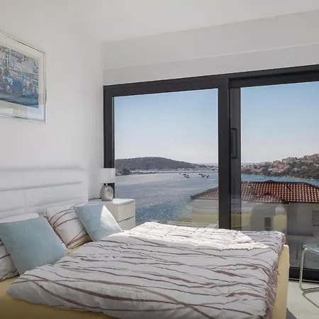 Ocean View I Zatoglav *