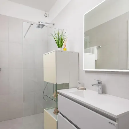 Ocean View I Zatoglav