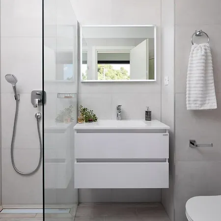 Ocean View I Zatoglav *