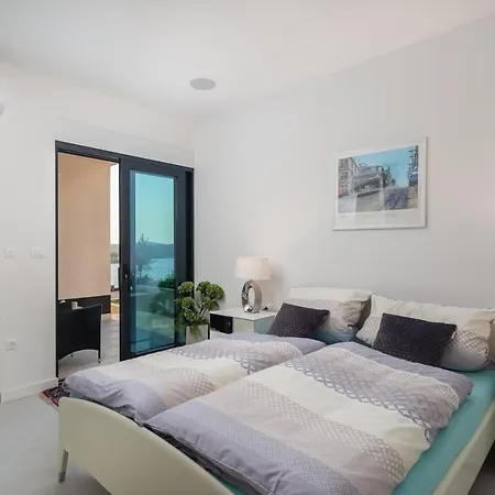 Ocean View With Heated Pool Villa *
