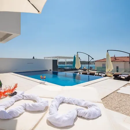 Ocean View With Heated Pool * Rogoznica (Sibenik-Knin)