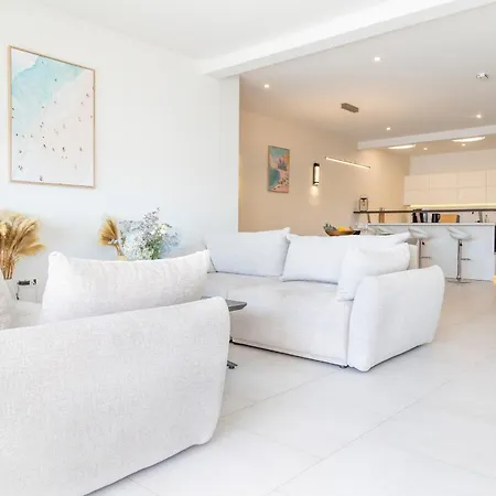 Ocean View With Heated Pool Βίλα